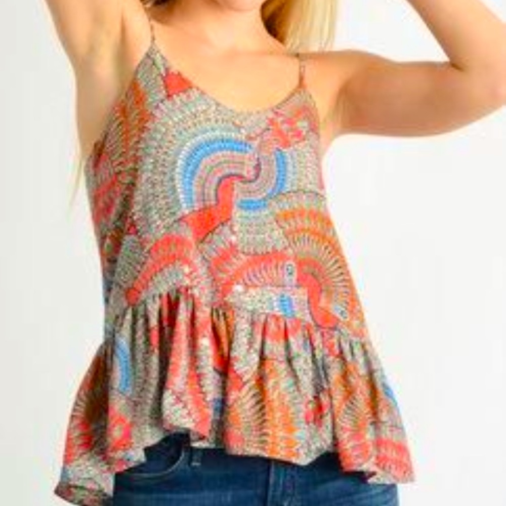Cute tank top- south moon under!